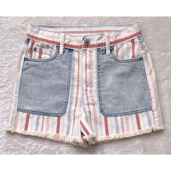 American Eagle Hi-Rise Mom Short in Red White & Blue Stripes Patchwork Denim - Picture 4 of 12